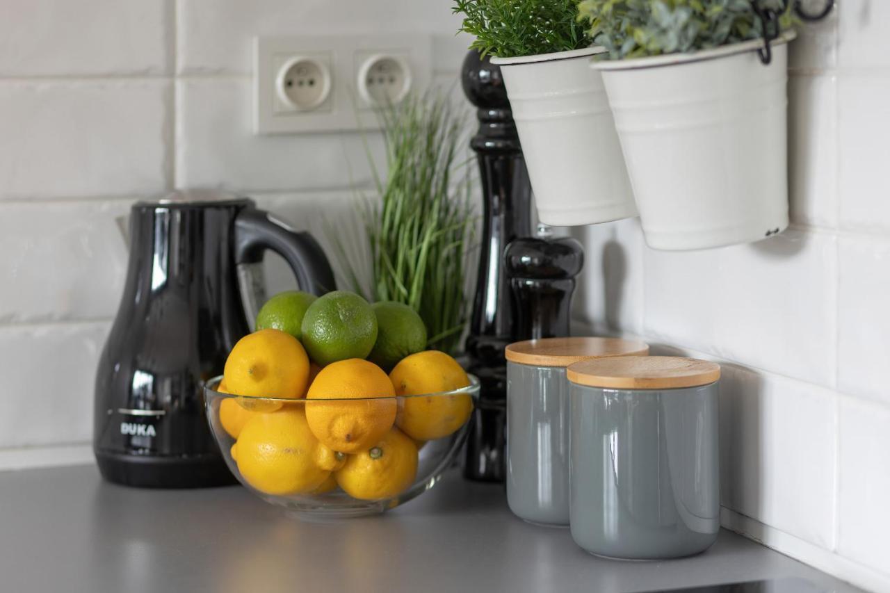 Cozy Apartment Gieysztora Wilanow By Noclegi Renters Warszawa Eksteriør bilde